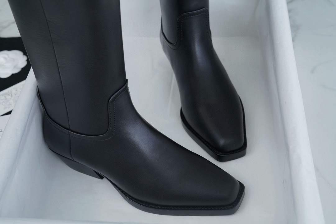 CHANEL Женские высокие сапоги 23S CHANEL Женские высокие сапоги 23S