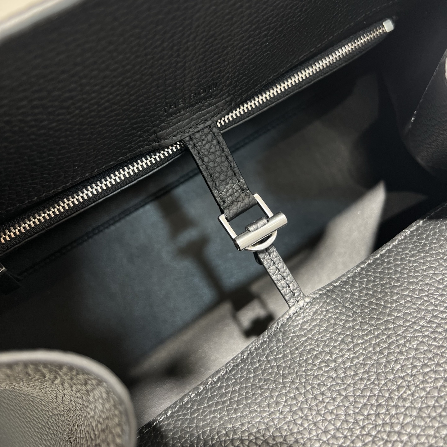 THE ROW Женская сумка Margaux 