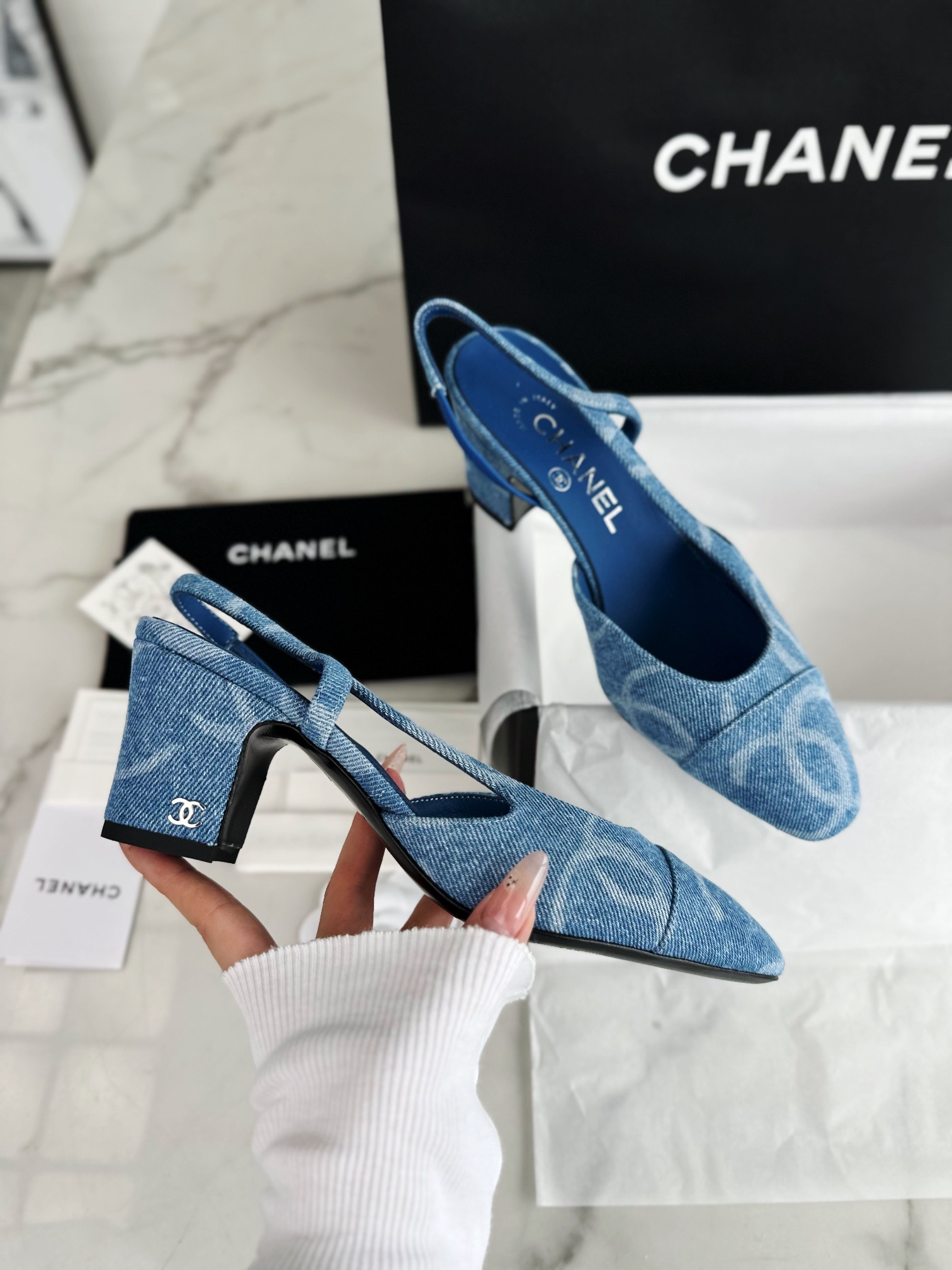 CHANEL Женские туфли слингбэки деним CHANEL Женские туфли слингбэки деним