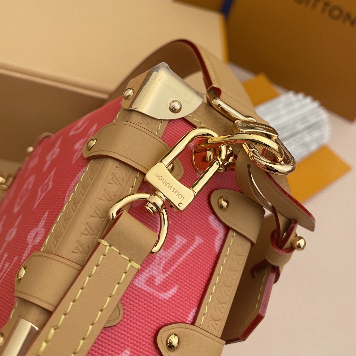 LOUIS VUITTON Женская Сумка Side Trunk PM M27784 LOUIS VUITTON Женская Сумка Side Trunk PM M27784