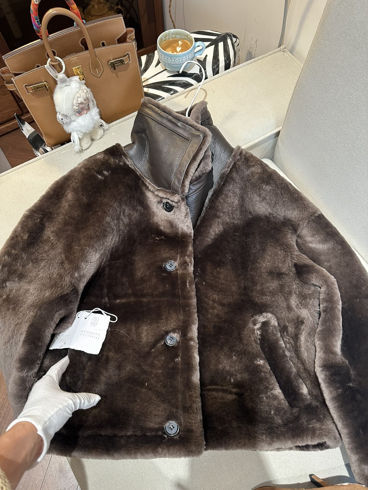 BRUNELLO CUCINELLI Женская шуба из овчины BRUNELLO CUCINELLI Женская шуба из овчины