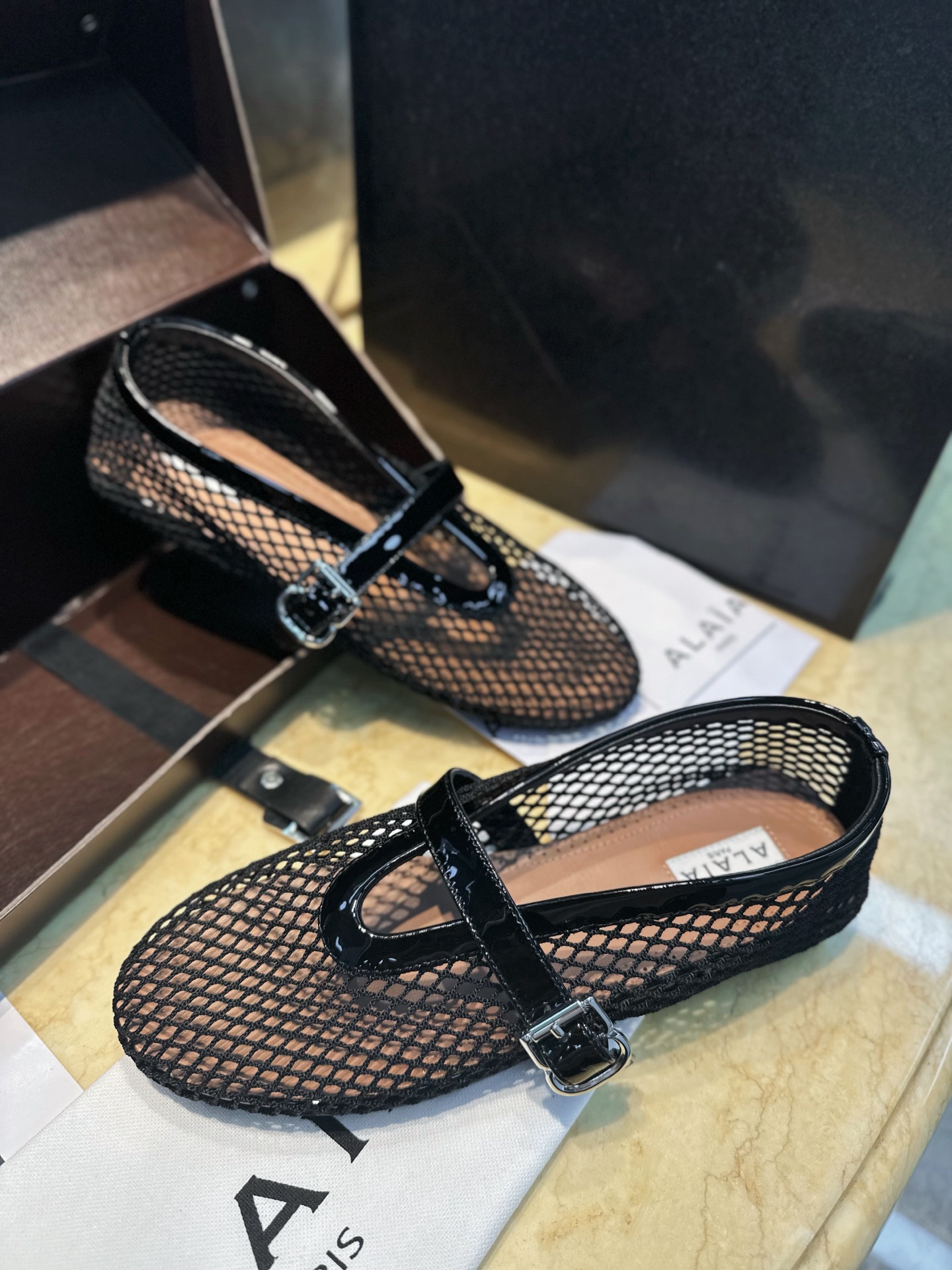 ALAIA Женские балетки с сеткой ALAIA Женские балетки с сеткой