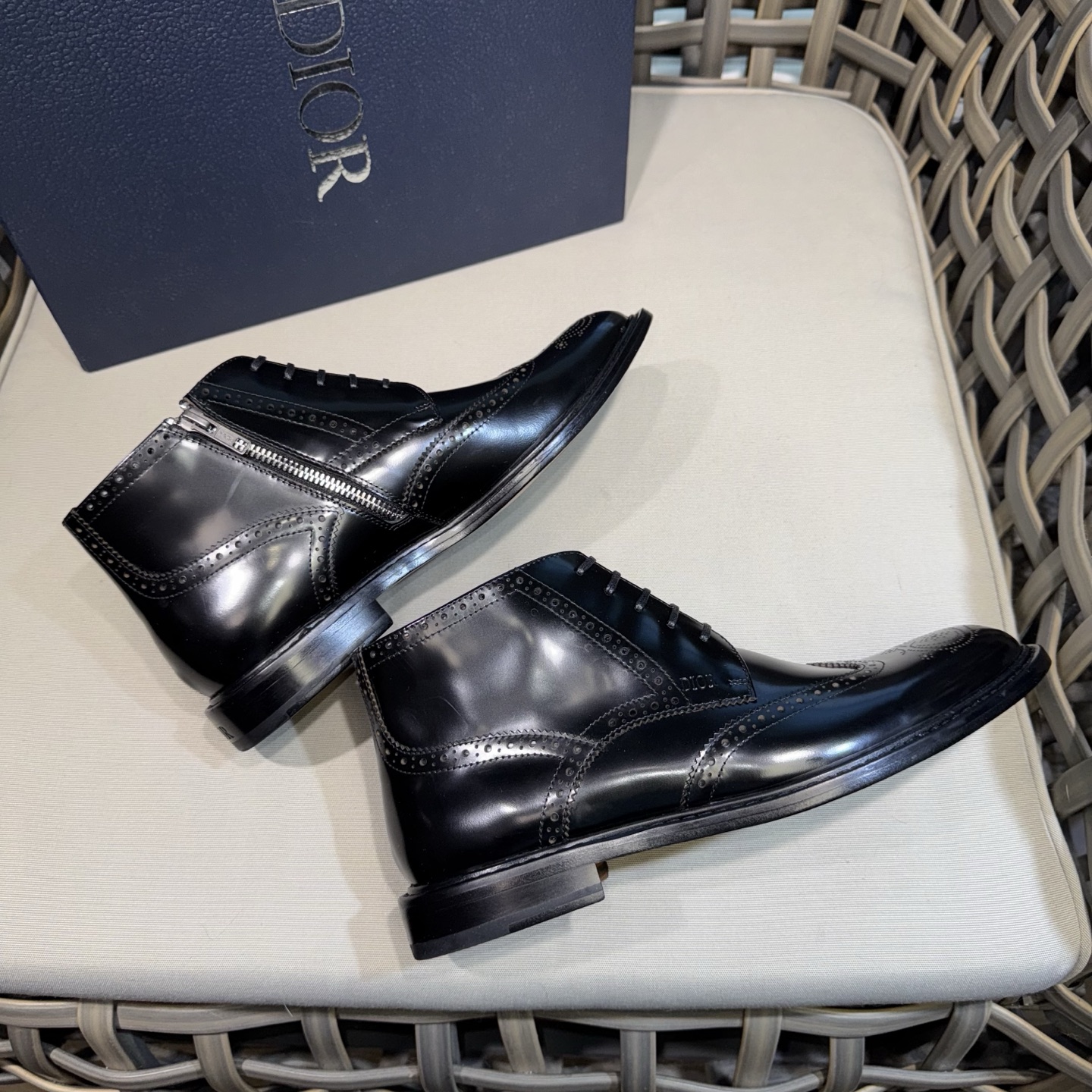 CHRISTIAN DIOR Мужские ботинки из телячьей кожи