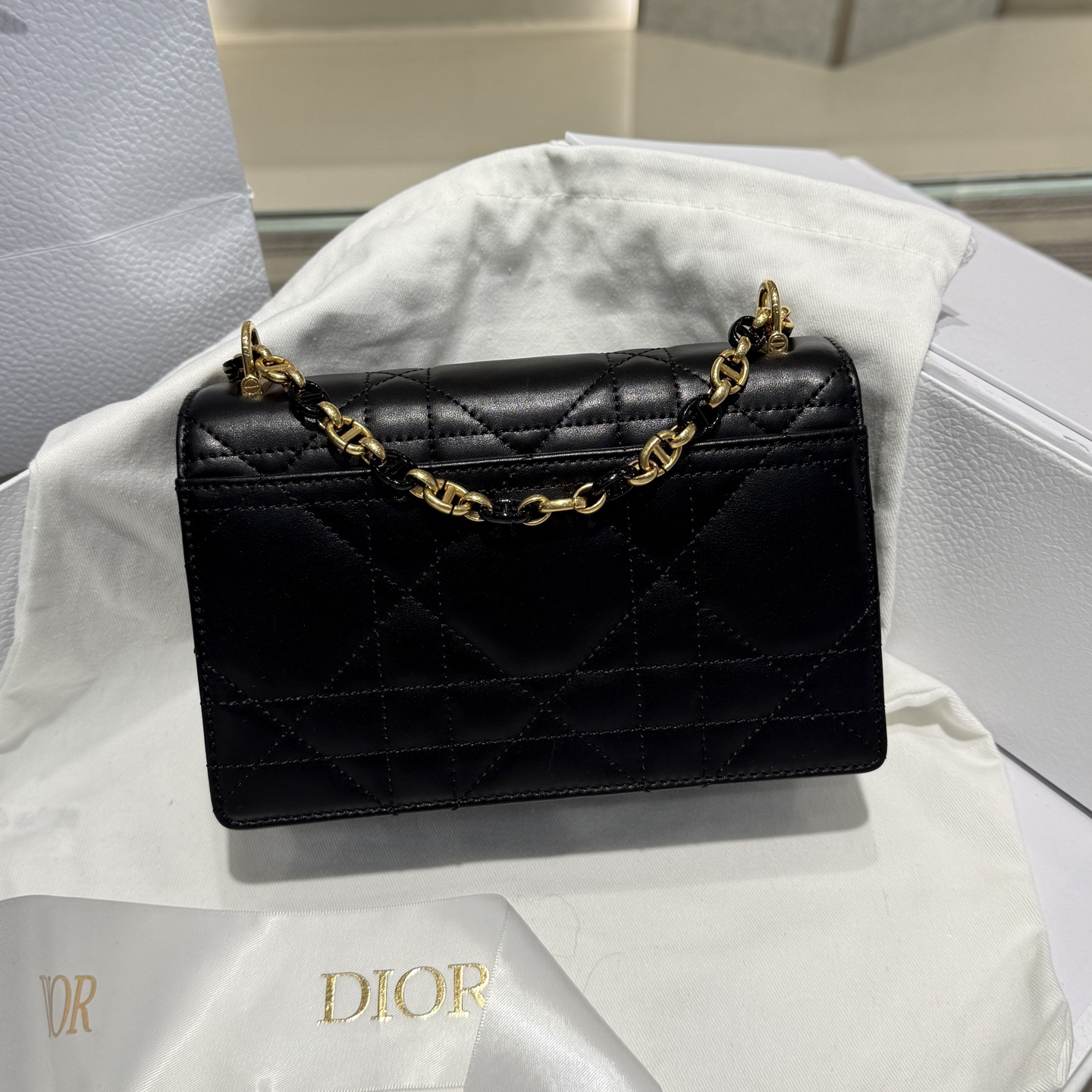 CHRISTIAN DIOR Женская сумка Miss caro 