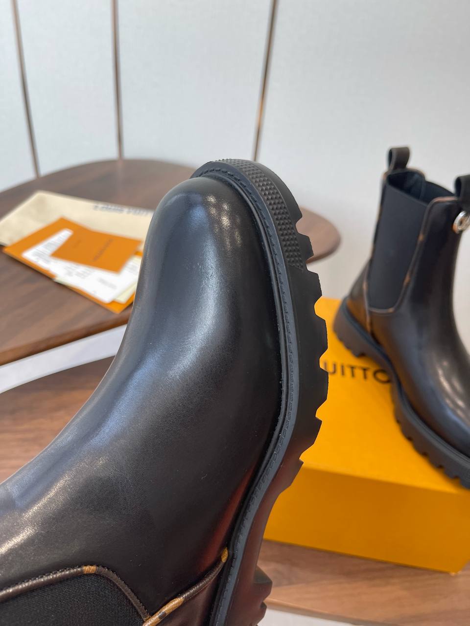 LOUIS VUITTON Женские ботинки LOUIS VUITTON Женские ботинки