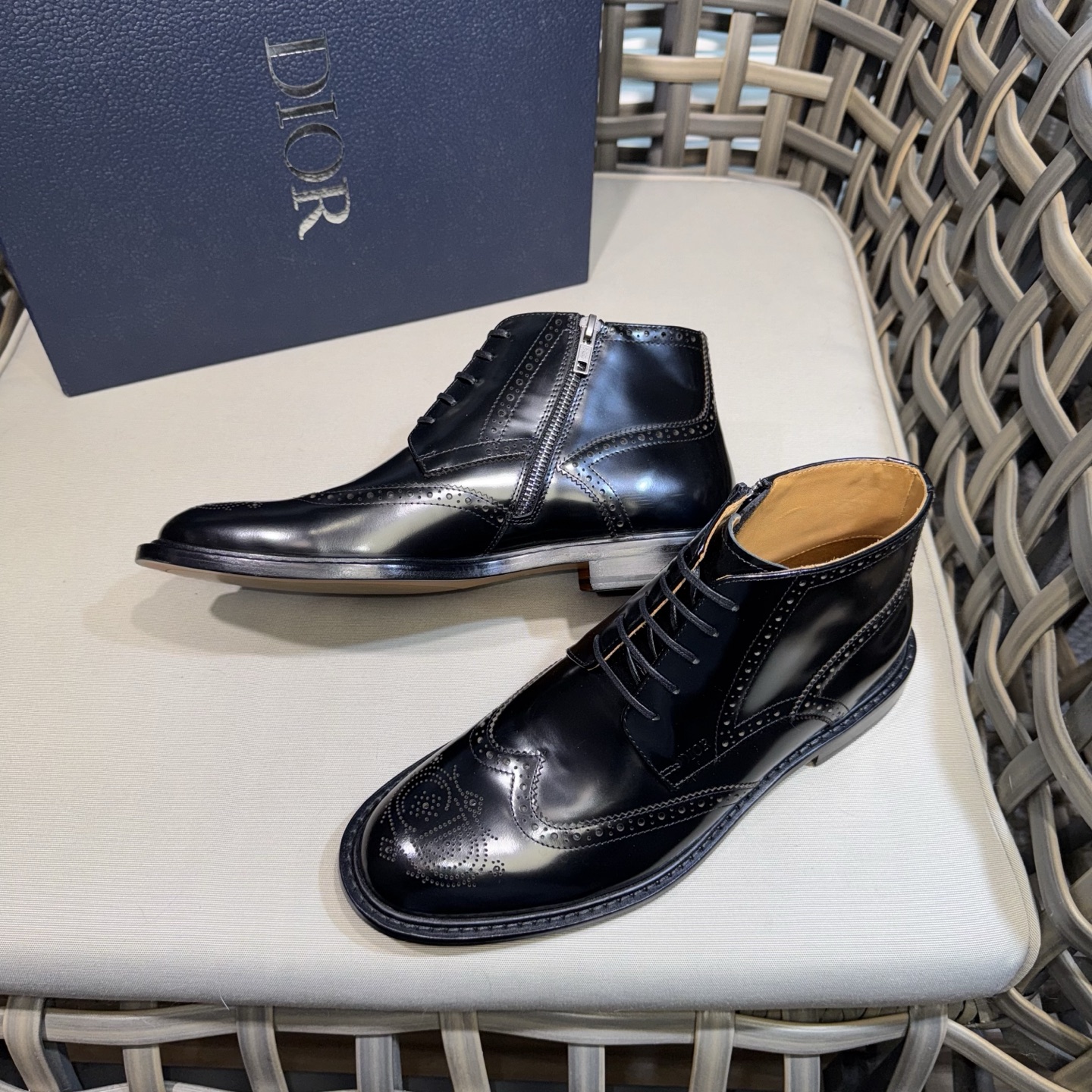 CHRISTIAN DIOR Мужские ботинки из телячьей кожи