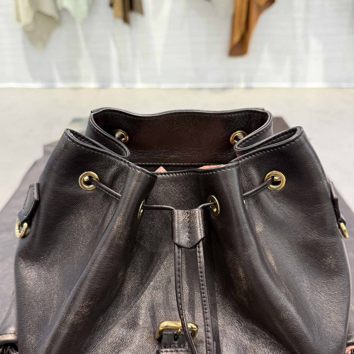 MIU MIU Женский рюкзак MIU MIU Женский рюкзак