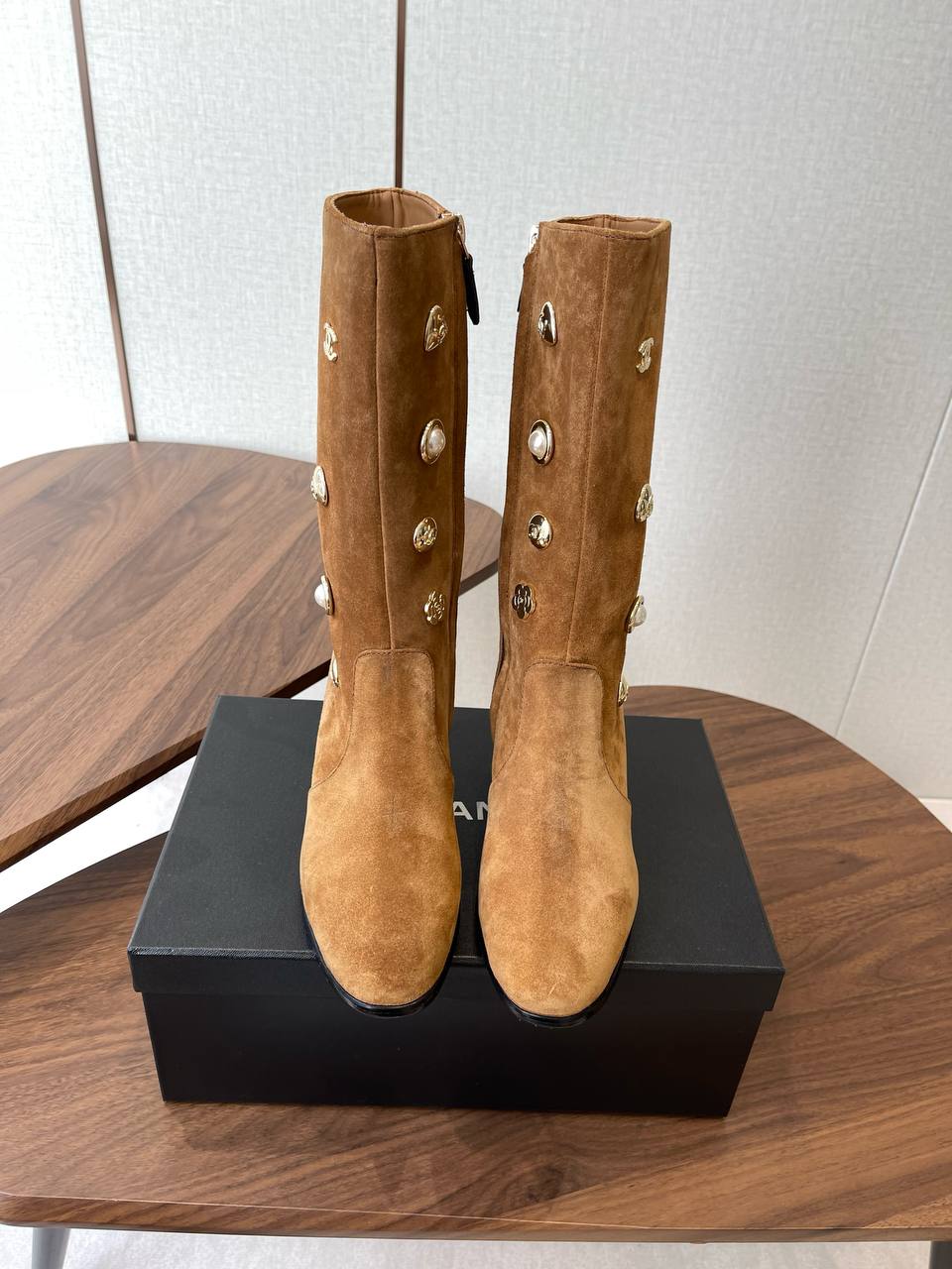 CHANEL Женские сапоги из овчины CHANEL Женские сапоги из овчины