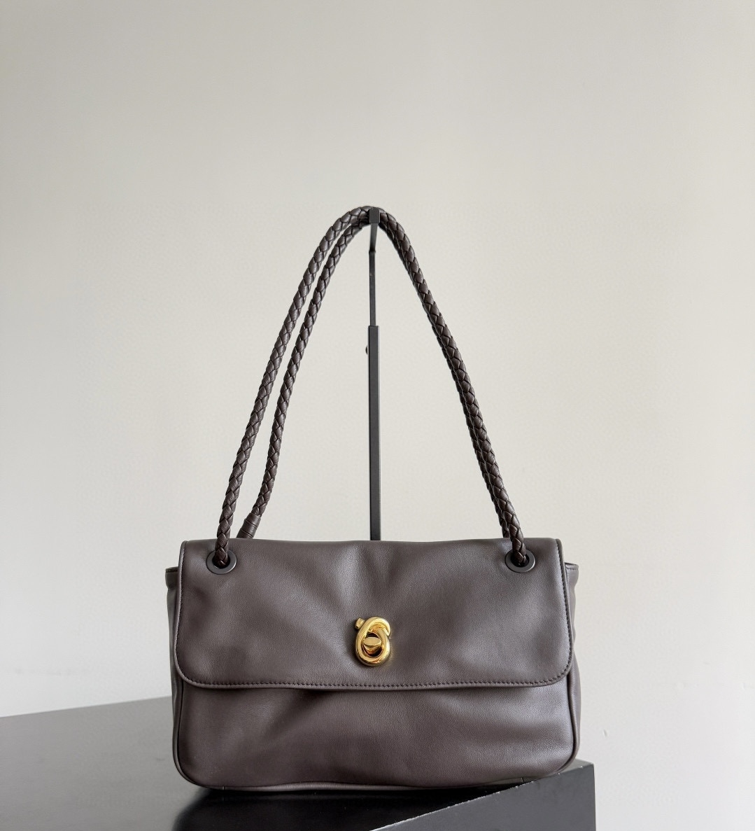 BOTTEGA VENETA Женская сумка Madison