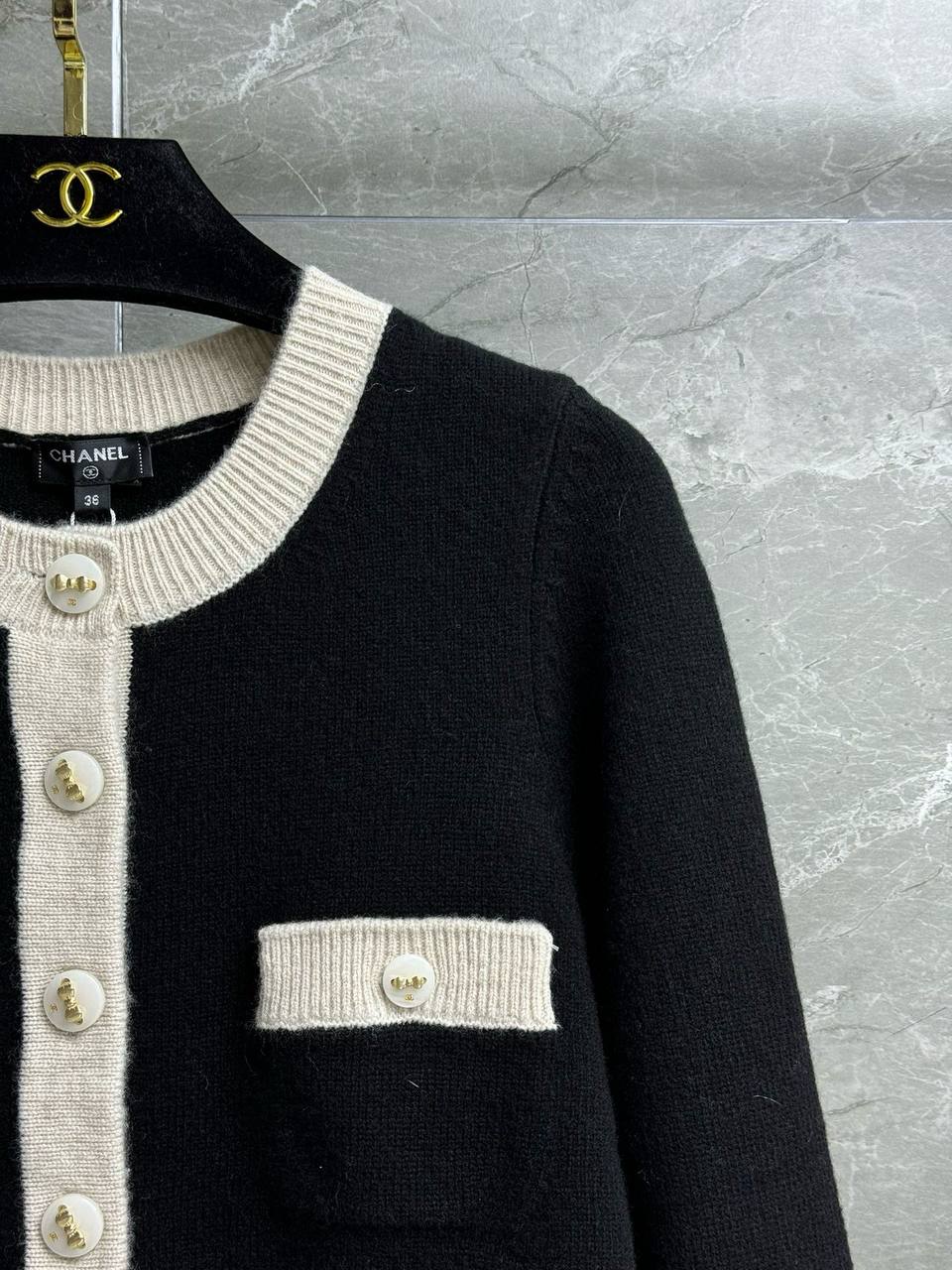 CHANEL Женский кардиган CHANEL Женский кардиган