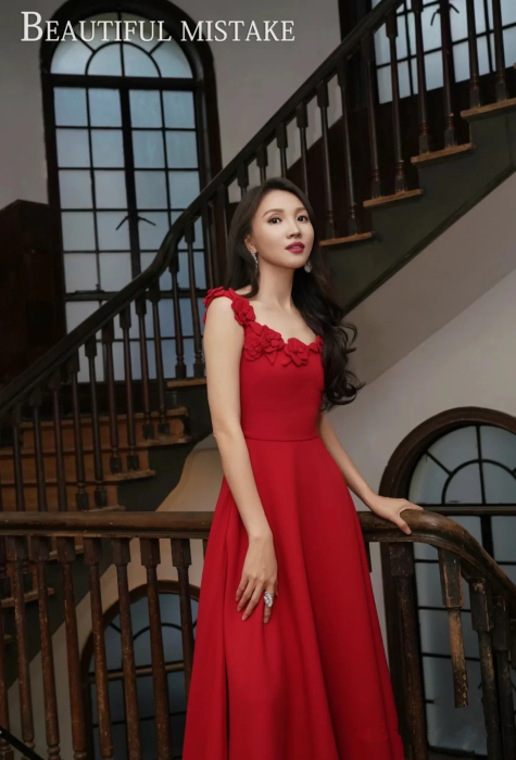 VALENTINO Женское платье А силуэта