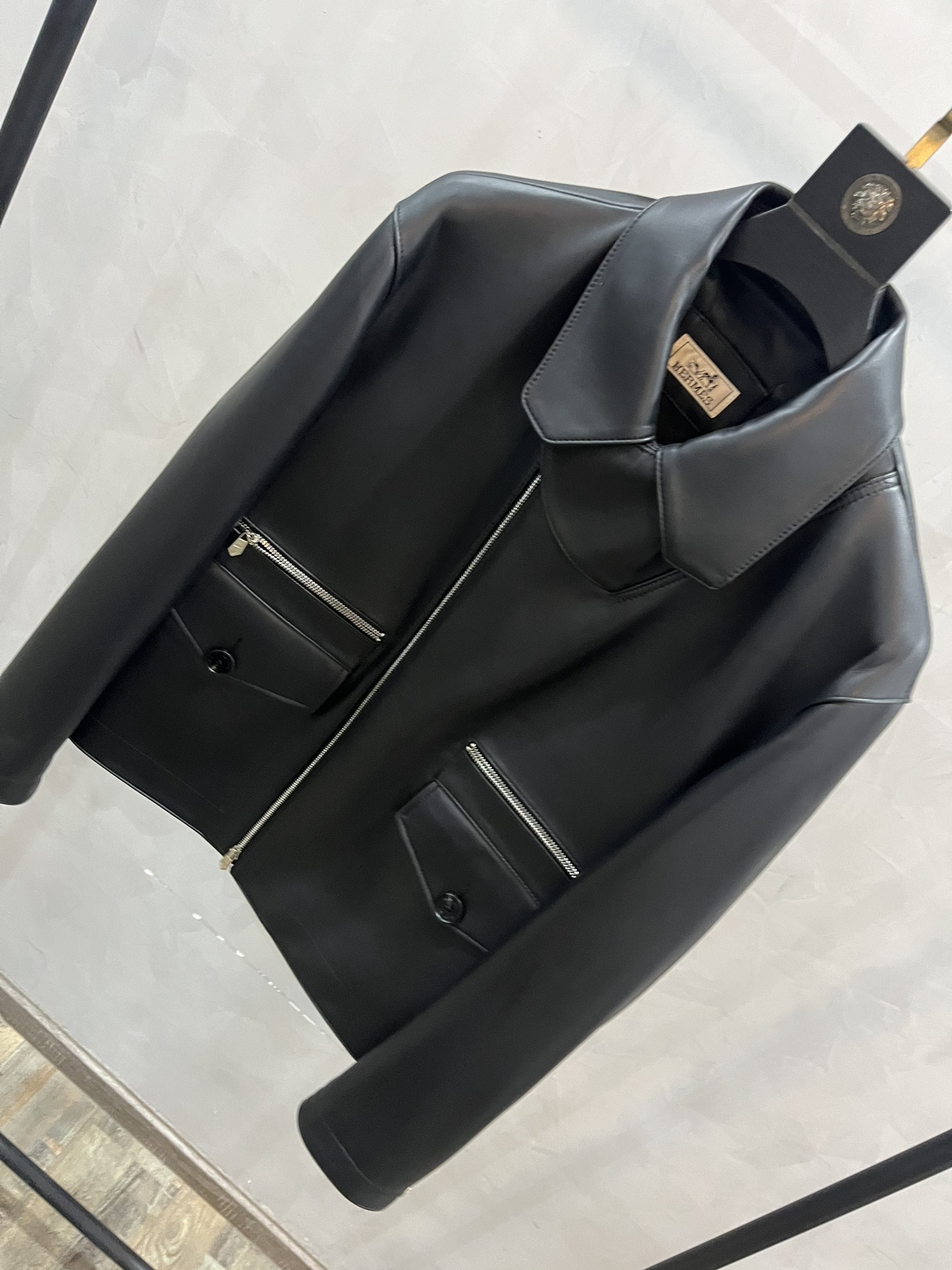 HERMES Мужская кожаная куртка