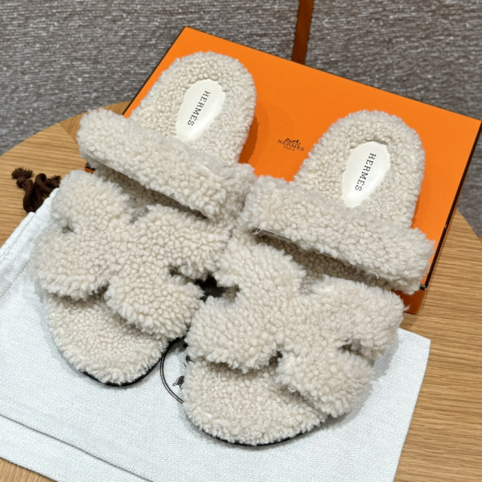 HERMES Мужские сандалии Chypre из шерсти