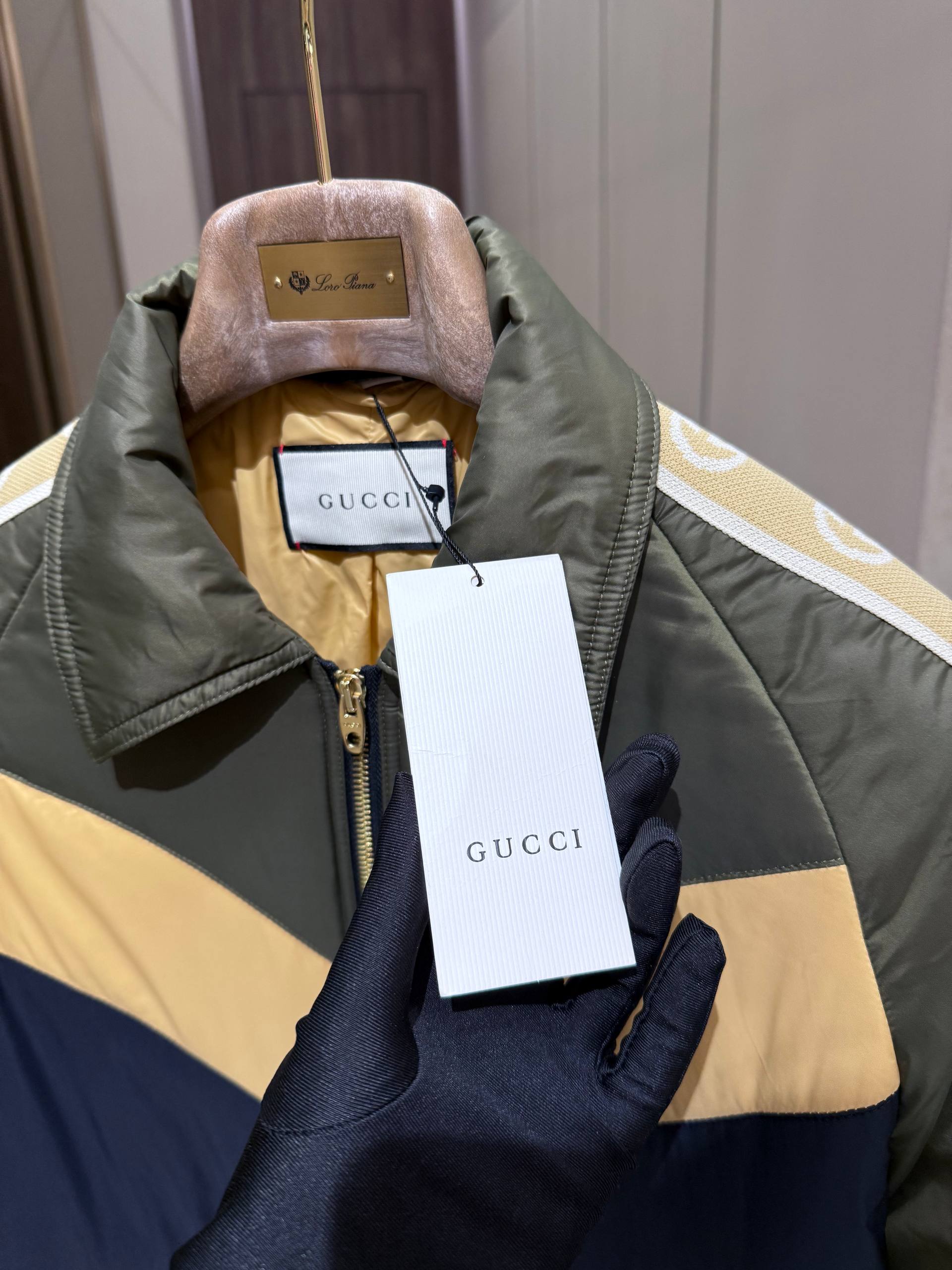 GUCCI Мужская куртка  GUCCI Мужская куртка