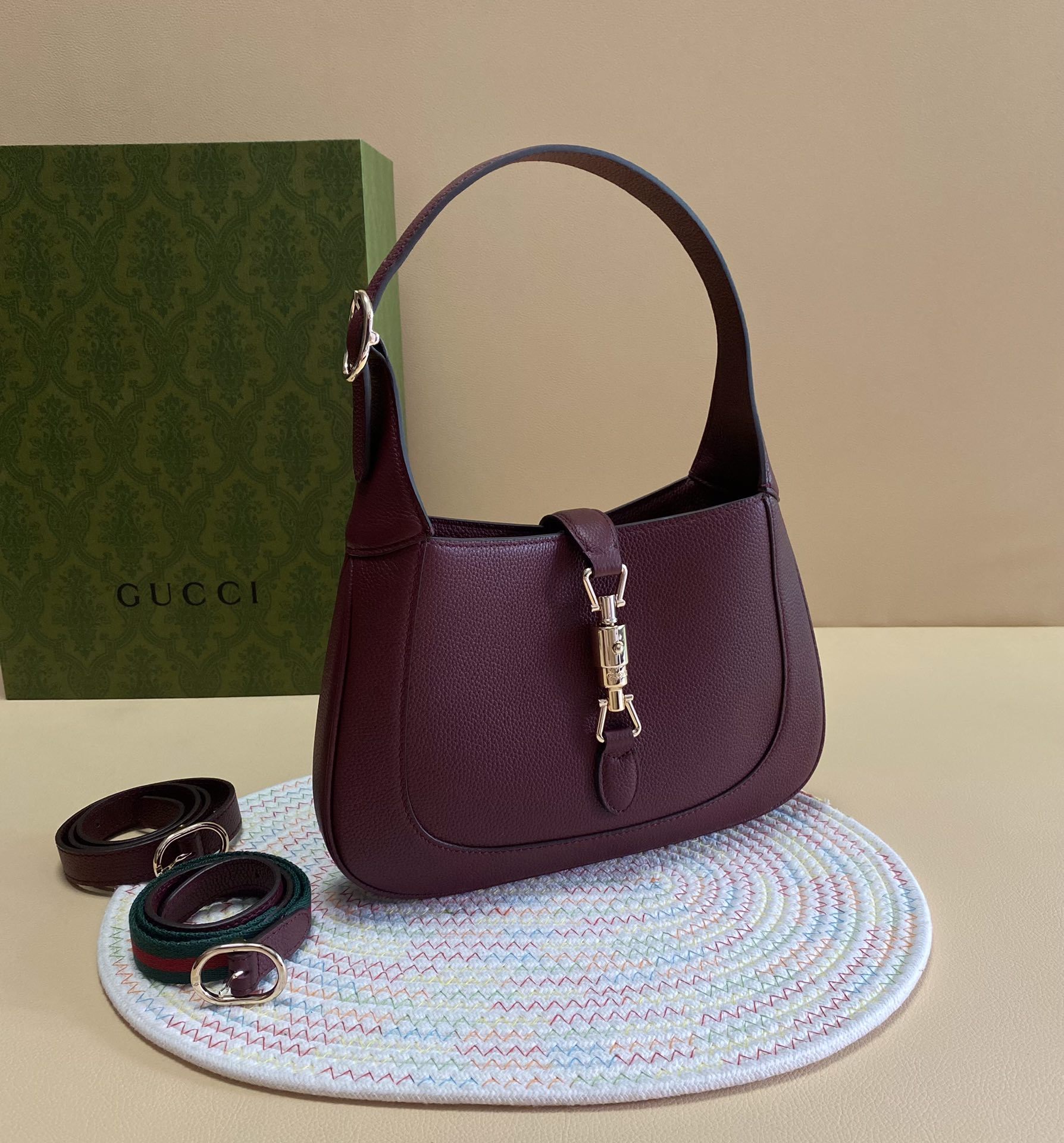 GUCCI Женская сумка Jackie 1961 GUCCI Женская сумка Jackie 1961