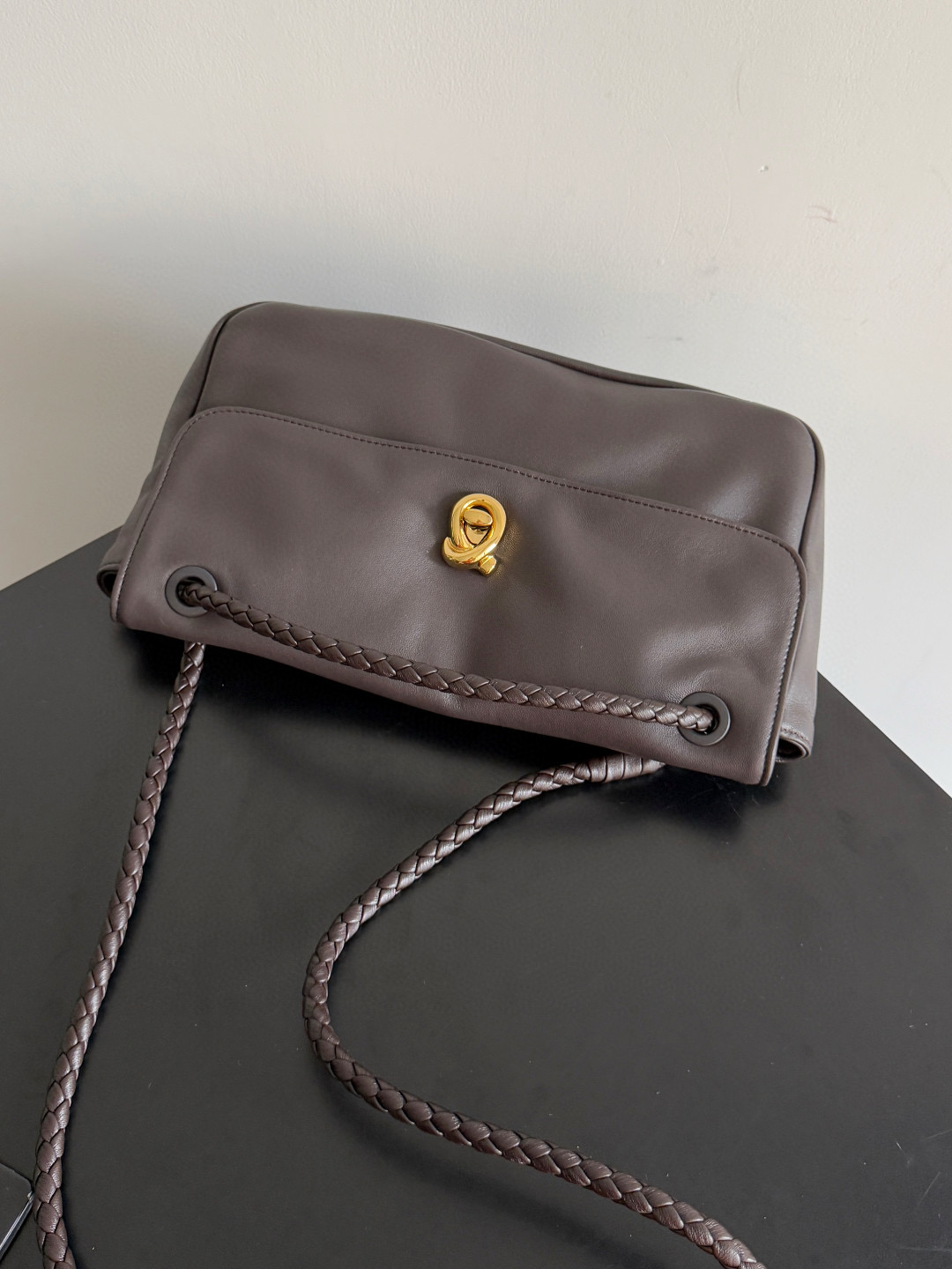 BOTTEGA VENETA Женская сумка Madison