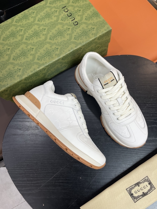 GUCCI Мужские кроссовки из телячьей кожи и парусины