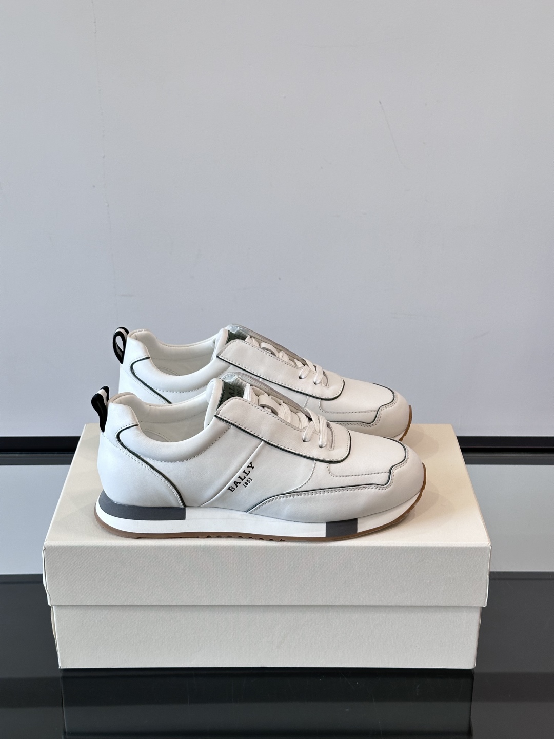 BALLY Мужские кроссовки телячья кожа BALLY Мужские кроссовки телячья кожа