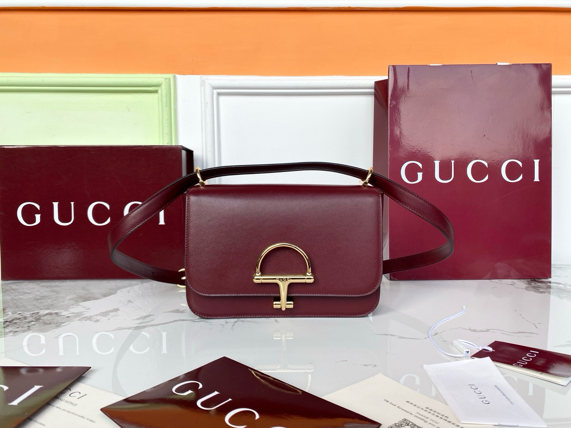 GUCCI Женская сумка Gucci Siena small shoulder bag