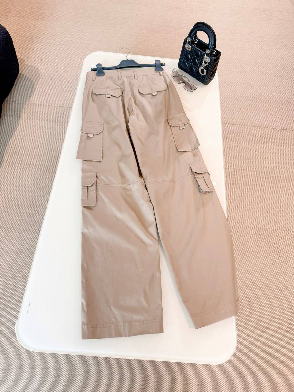 CHRISTIAN DIOR Женские брюки CHRISTIAN DIOR Женские брюки