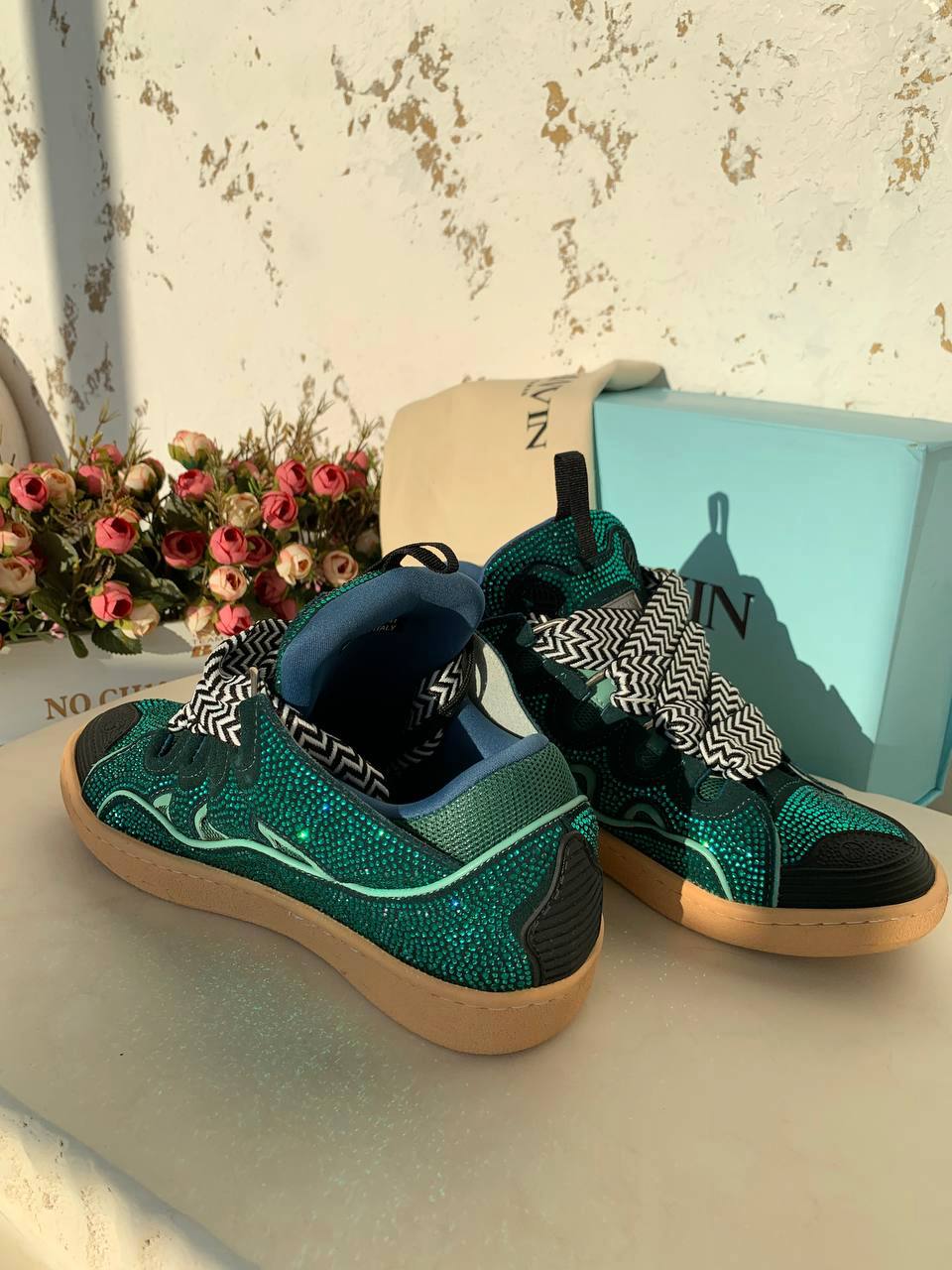 LANVIN Женские кроссовки со стразами LANVIN Женские кроссовки со стразами