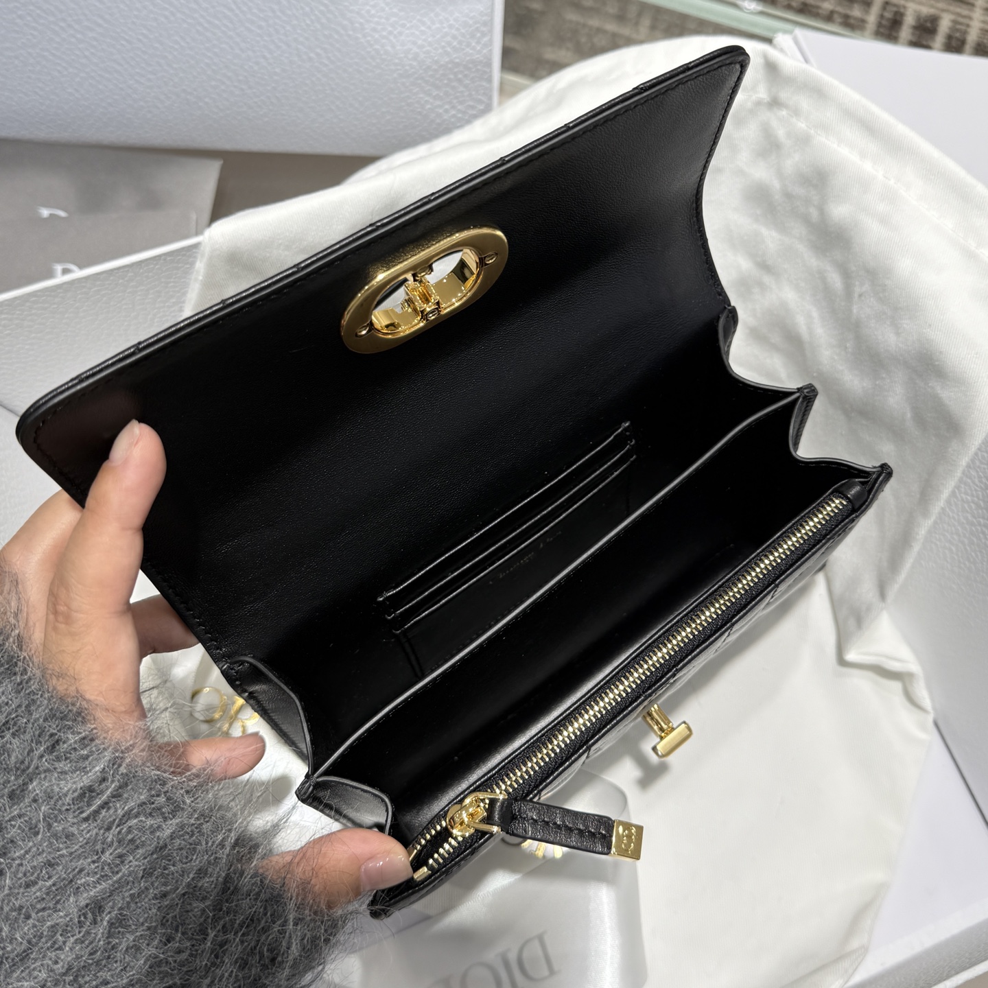 CHRISTIAN DIOR Женская сумка Miss caro 