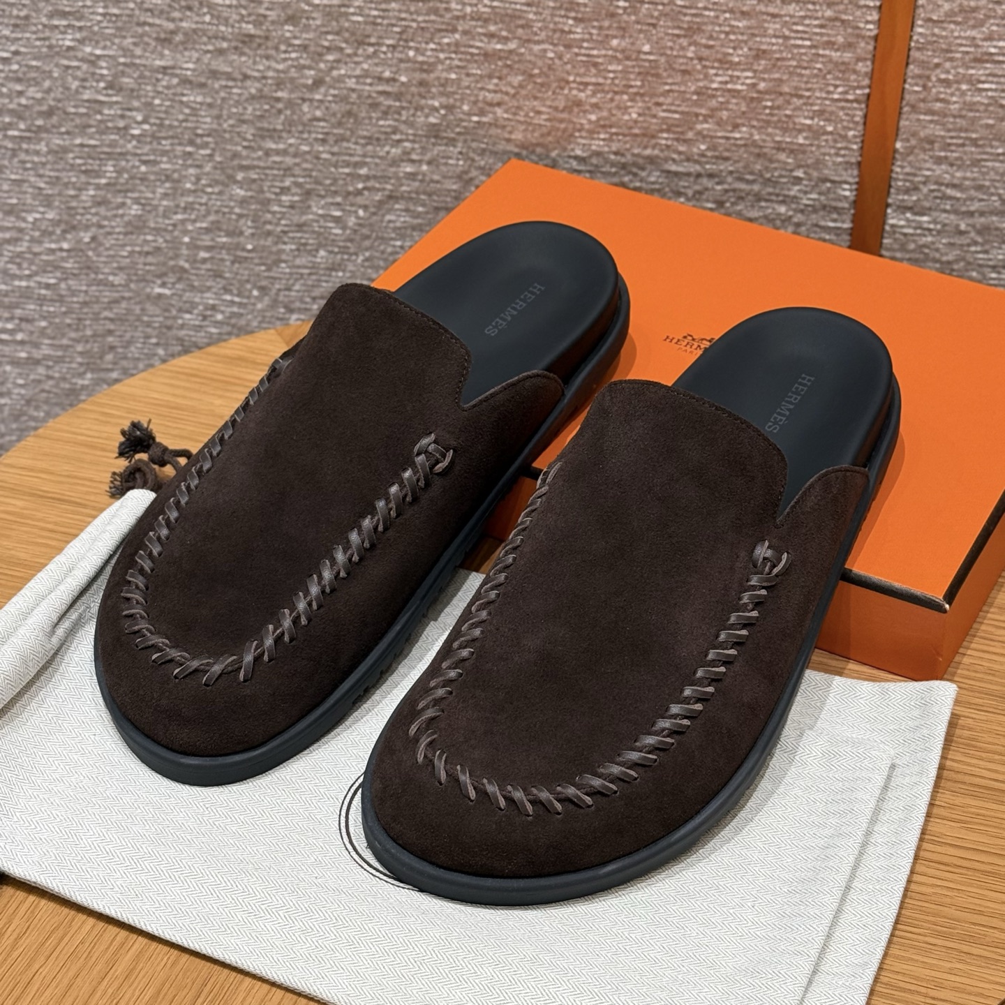 HERMES Мужские мюли Johan 