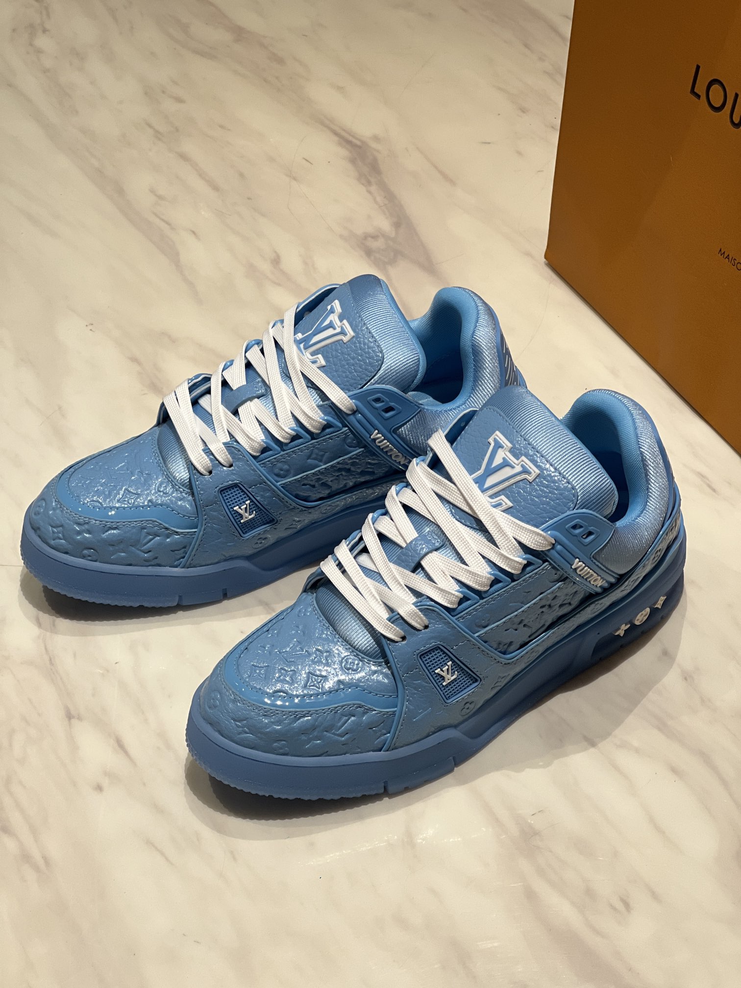 LOUIS VUITTON Кроссовки LV Trainer 25FW