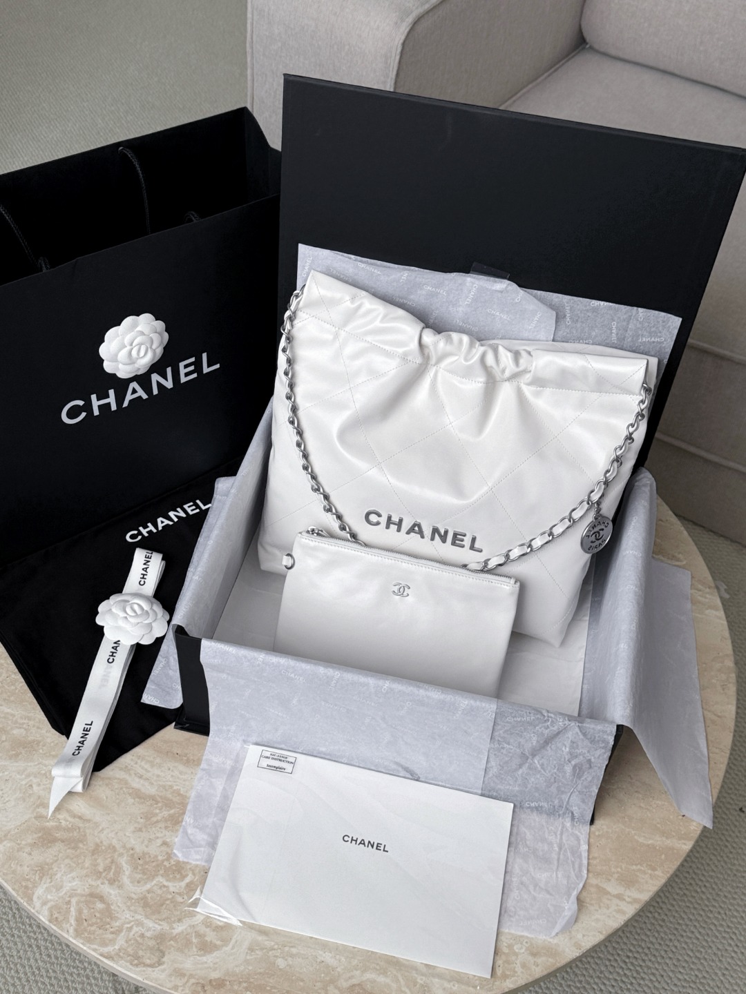 CHANEL Женская сумка 22 CHANEL Женская сумка 22