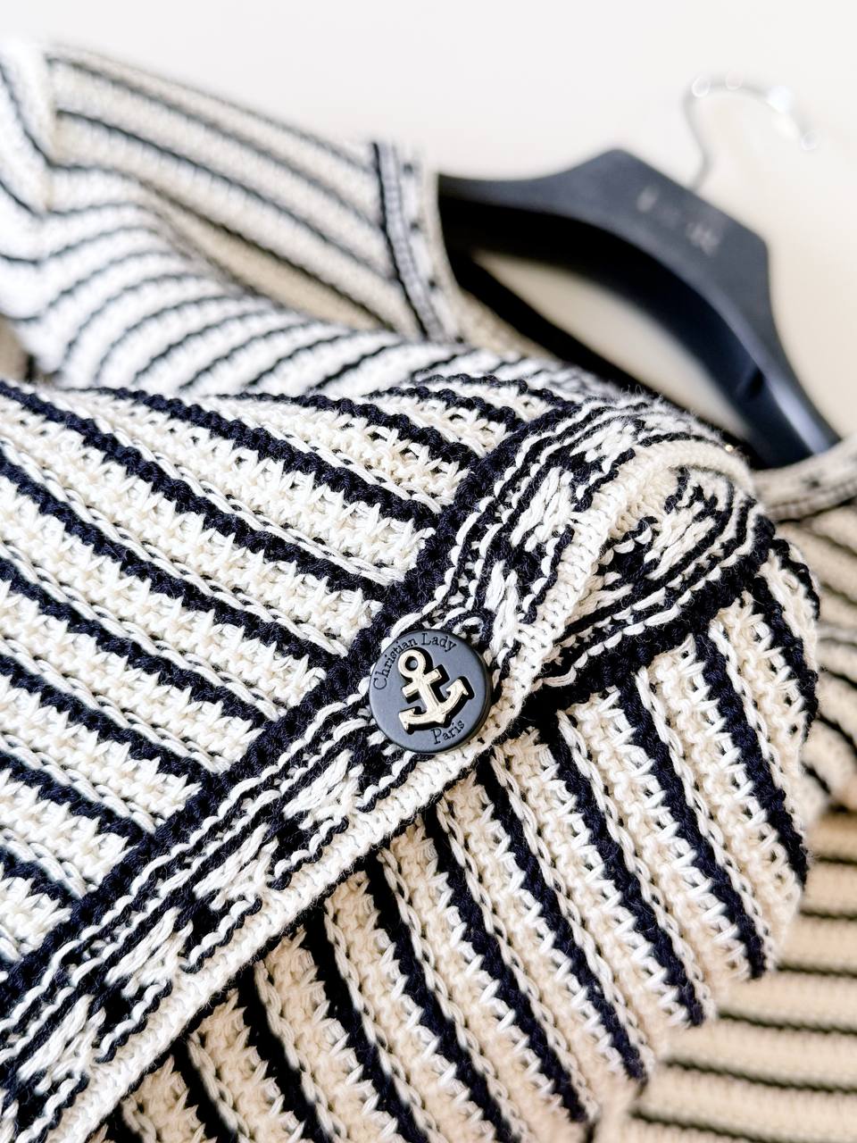 CHRISTIAN DIOR Женский кардиган CHRISTIAN DIOR Женский кардиган