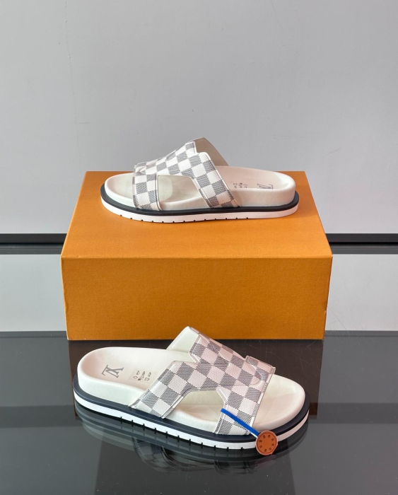 LOUIS VUITTON Мужские сандалии