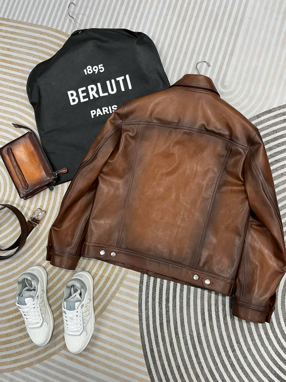 BERLUTI Мужская кожаная куртка из телячьей кожи  BERLUTI Мужская кожаная куртка из телячьей кожи