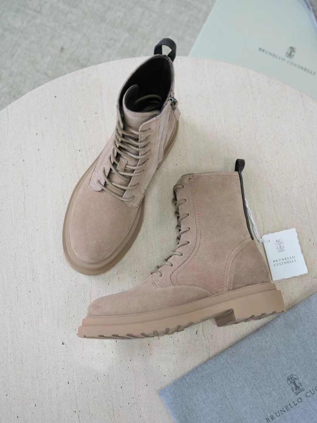 BRUNELLO CUCINELLI Женские ботинки  BRUNELLO CUCINELLI Женские ботинки