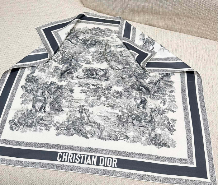 CHRISTIAN DIOR Женский платок Toile de Jouy Sauvage 90