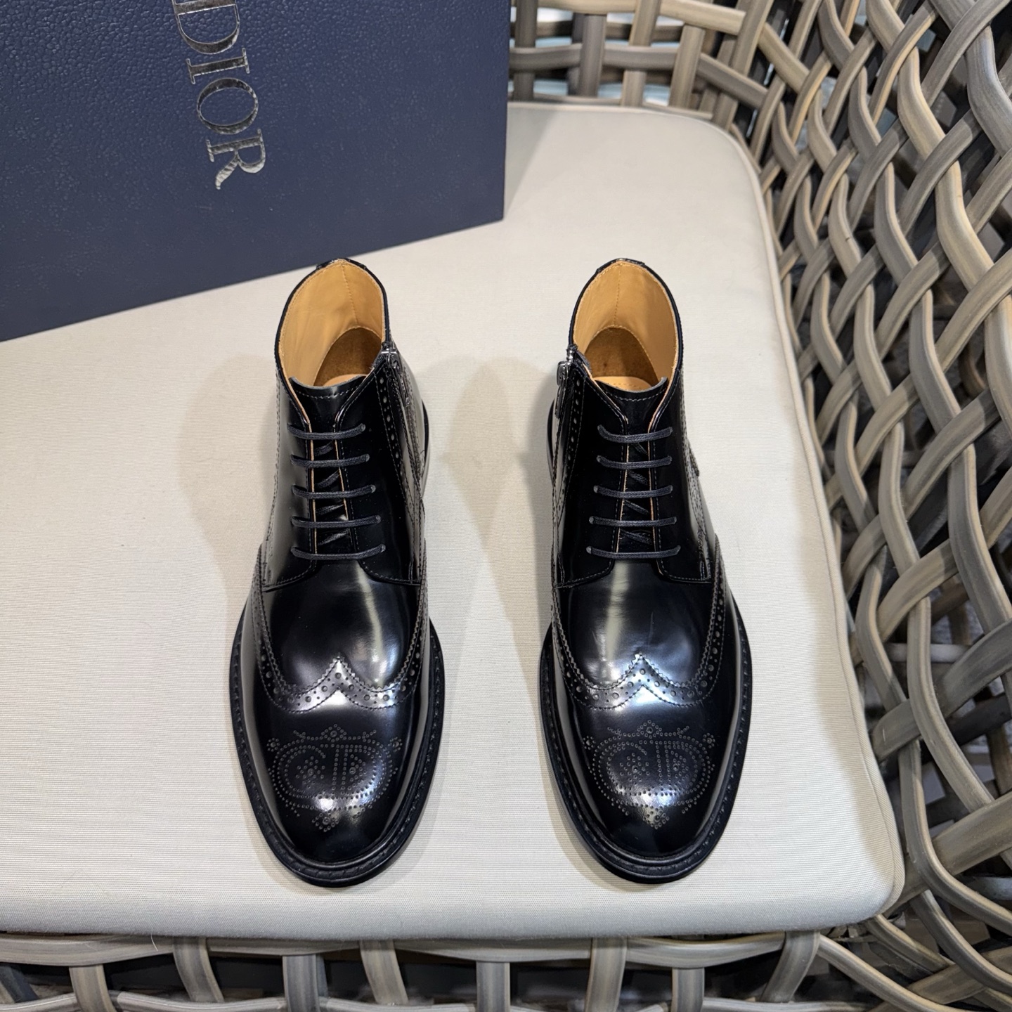 CHRISTIAN DIOR Мужские ботинки из телячьей кожи