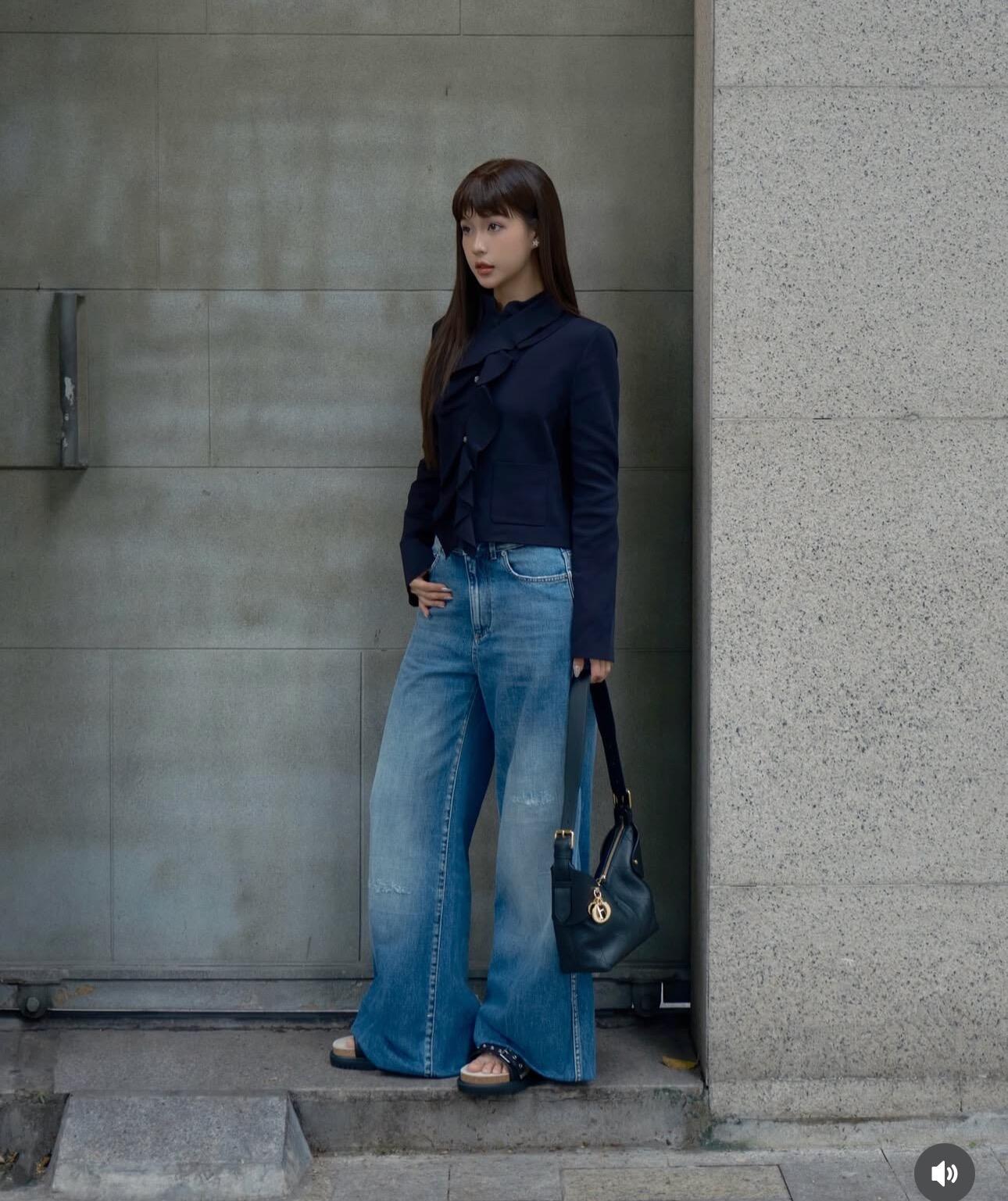 CHRISTIAN DIOR Женский кардиган CHRISTIAN DIOR Женский кардиган