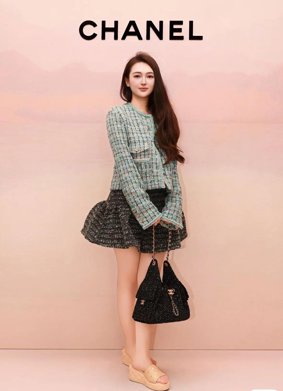 CHANEL Женский жакет CHANEL Женский жакет