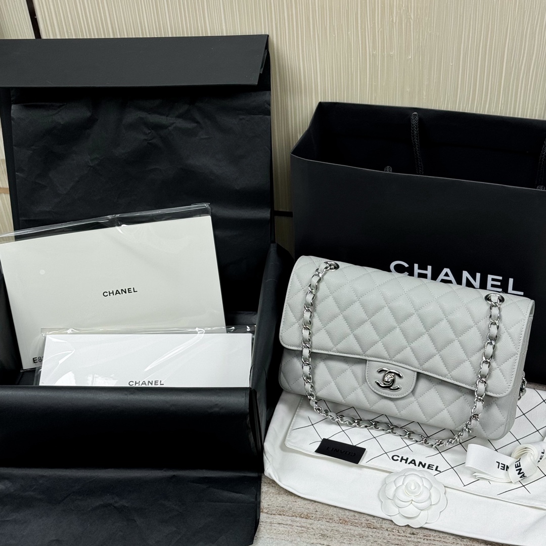 CHANEL Женская сумка CF25  с кожаной отделкой