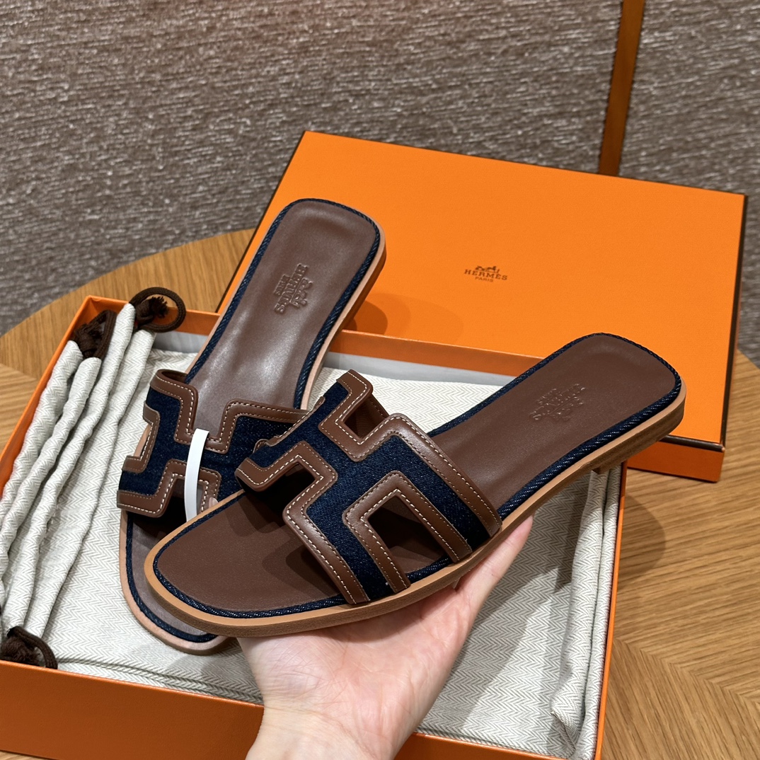 HERMES Женские сандалии Oran деним