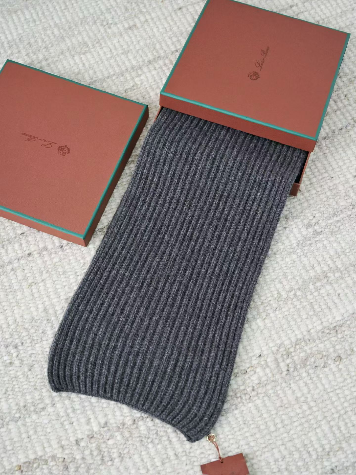 LORO PIANA Мужской шарф из кашемира 