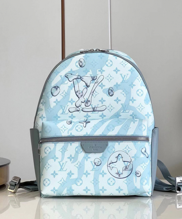  LOUIS VUITTON Рюкзак Discovery