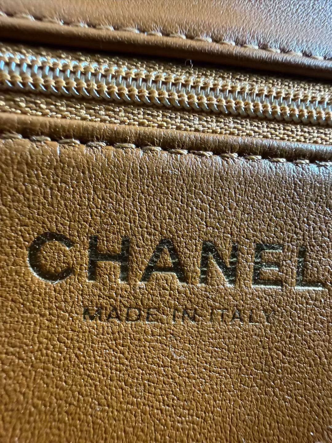 CHANEL Женская сумка 24k CHANEL Женская сумка 24k