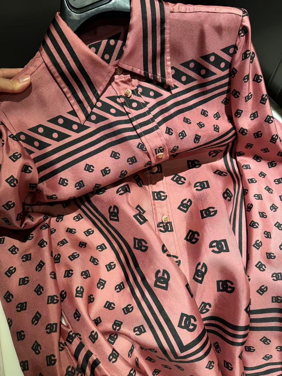 DOLCE & GABBANA Женская рубашка шёлк DOLCE & GABBANA Женская рубашка шёлк