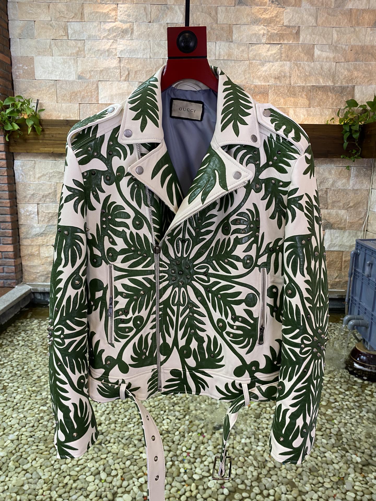 GUCCI Мужская кожаная куртка GUCCI Мужская кожаная куртка