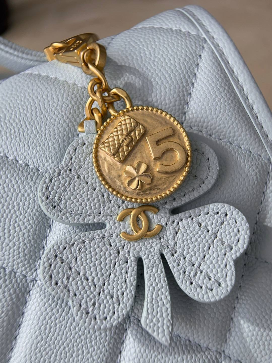 CHANEL Женский рюкзак 25B 