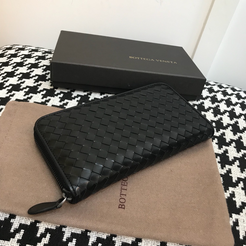 BOTTEGA VENETA Мужское Портмоне компактное с молнией