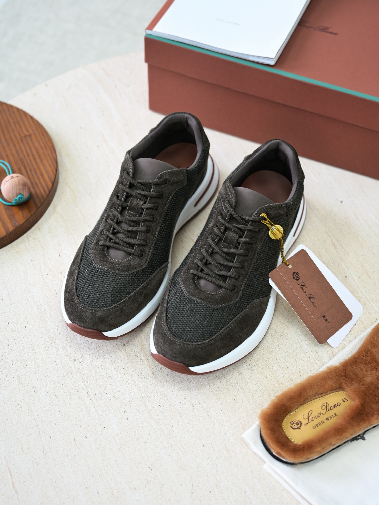 LORO PIANA Мужские кроссовки 