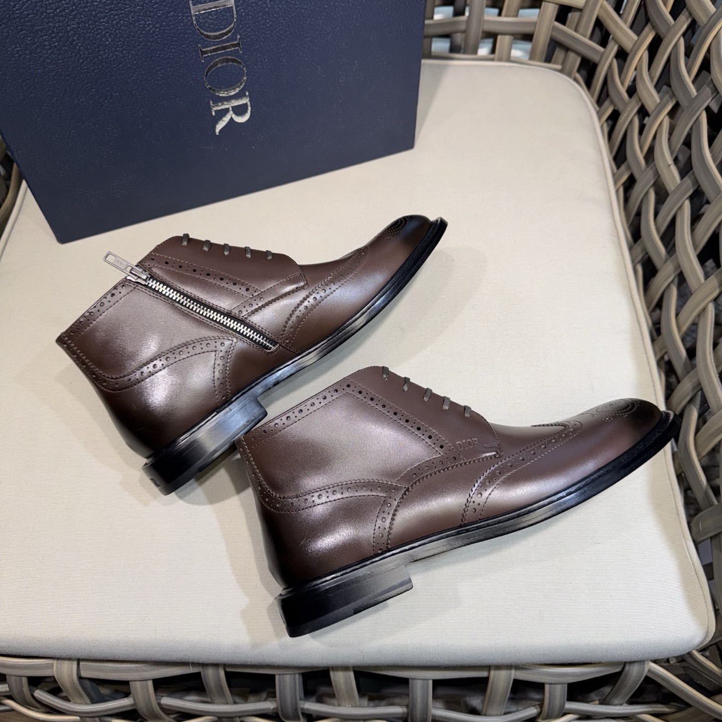 CHRISTIAN DIOR Мужские ботинки из телячьей кожи