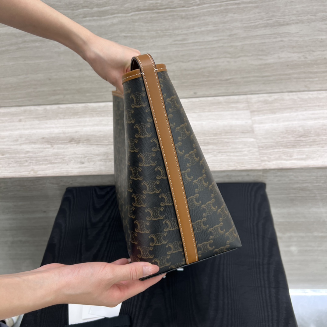 CELINE Женская сумка Soft shopper CELINE Женская сумка Soft shopper