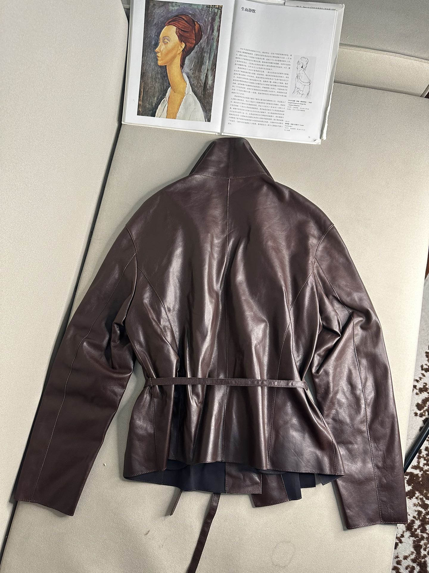 LORO PIANA Женская кожаная куртка LORO PIANA Женская кожаная куртка